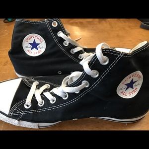 Black high top converse